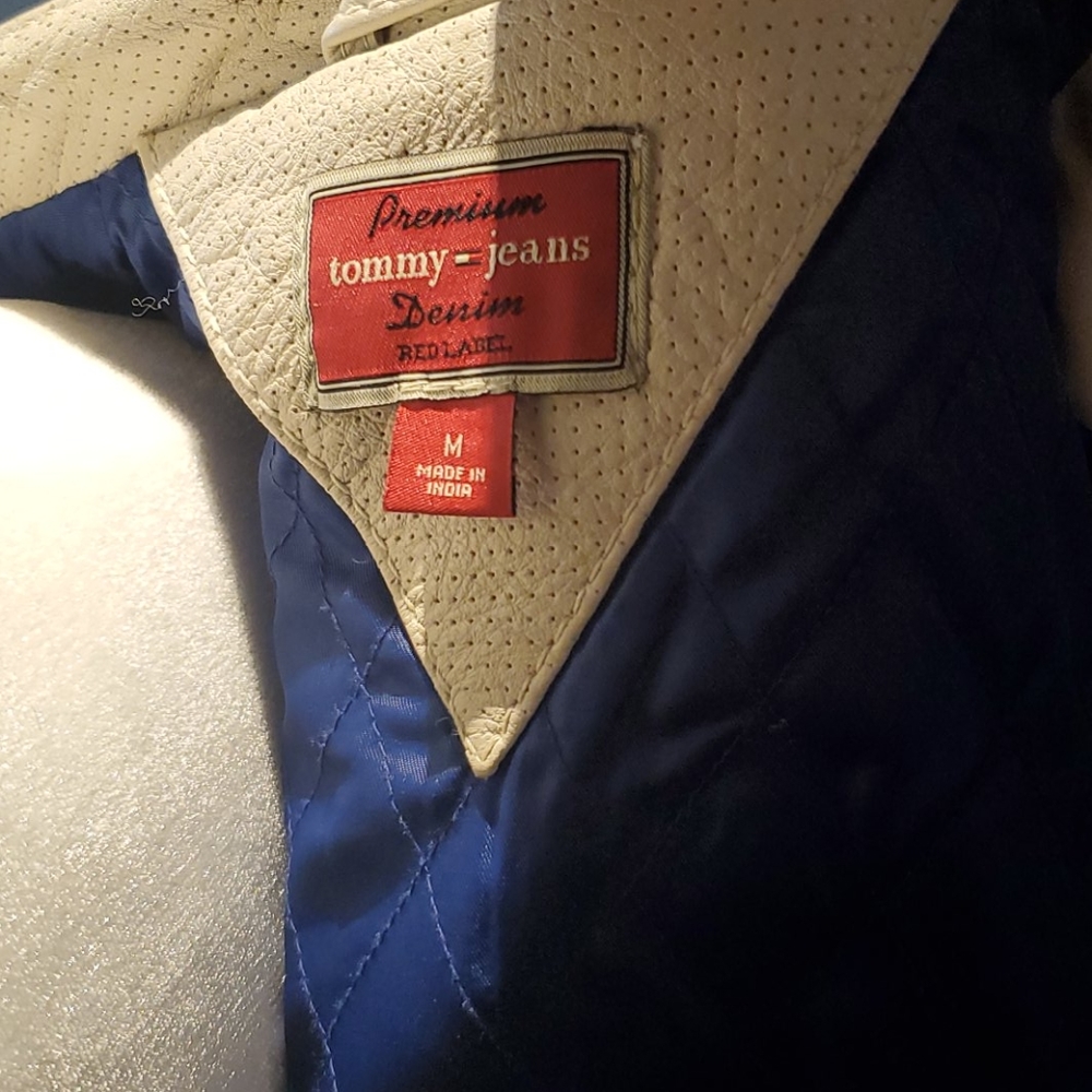 Cream colored Leather Jacket - Picture 6 of 7